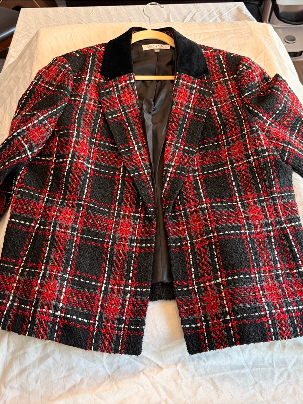 KASPER Black Red Plaid Tweed Velvet Collar Blazer Jacket Size 16 Preppy classic